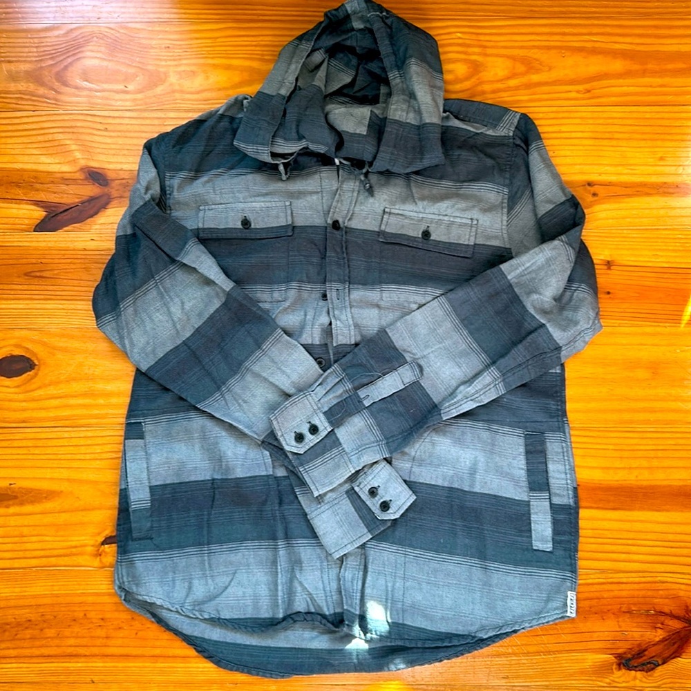 XL Medium Weight Hooded Button Up. Casual. 4 pockets. Never worn.